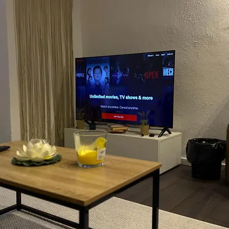 Appartement Bllok Tirana