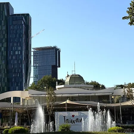 Bllok * Tirana